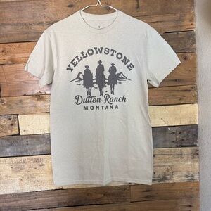 Small Women’s Yellowstone‎ Dutton Ranch Montana Shirt Tan
